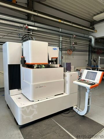 Wire eroding machine GF AgieCharmilles CUT 2000X