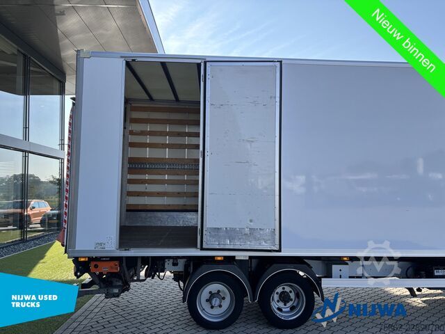 Chassis with cab Renault Master T35 165 BE-Combi + Laadklep