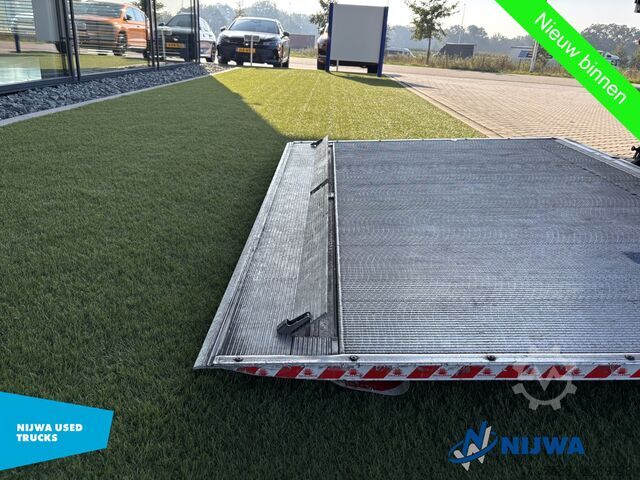 Chassis with cab Renault Master T35 165 BE-Combi + Laadklep