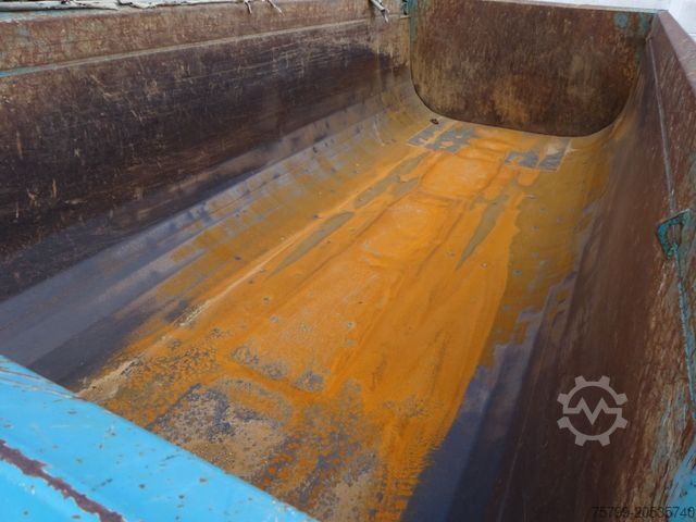 Tipper truck MERCEDES-BENZ 3240 Axor MKI SR 5.5 Muldenkipper 8x4