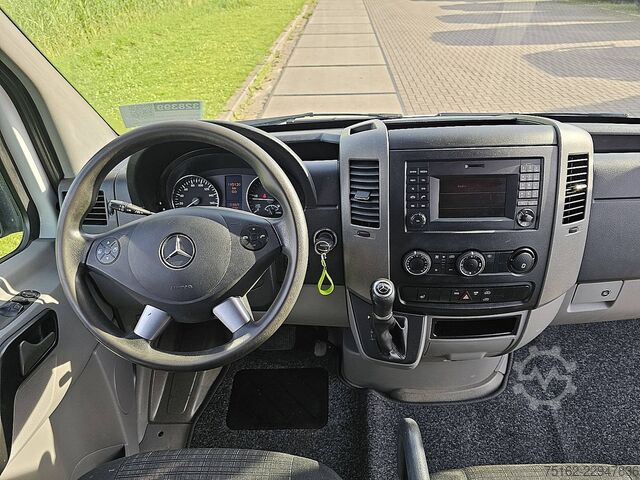 High-roof van MERCEDES-BENZ SPRINTER