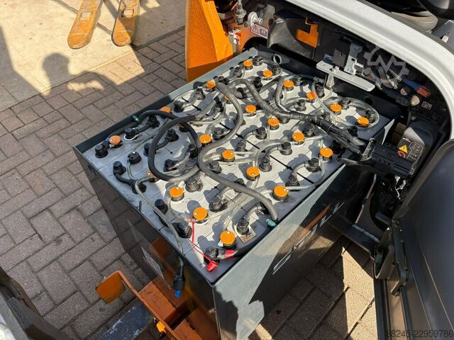 VS-23128 Electric triplex mast forklift Still RX20-20p STILL RX20-20p