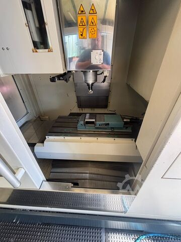 Vertikales Bearbeitungszentrum Spinner VC750