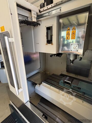 Vertikales Bearbeitungszentrum Spinner VC750