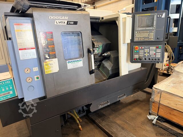 CNC lathe DOOSAN Lynx 2100B