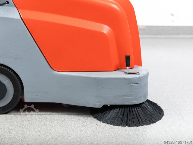 Sweepmer Hako B 500 NEW BATTERIES Hako Sweepmaster B 500 - 2017y - 2400m²/h