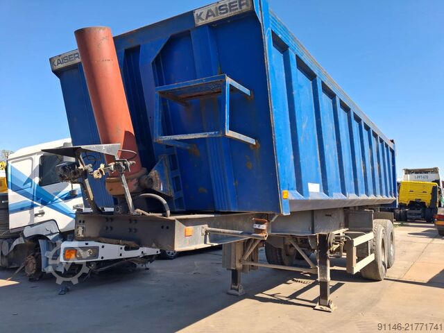 Tipper Kaiser Robuste S3302G37 * ± 30m3 * Steel *