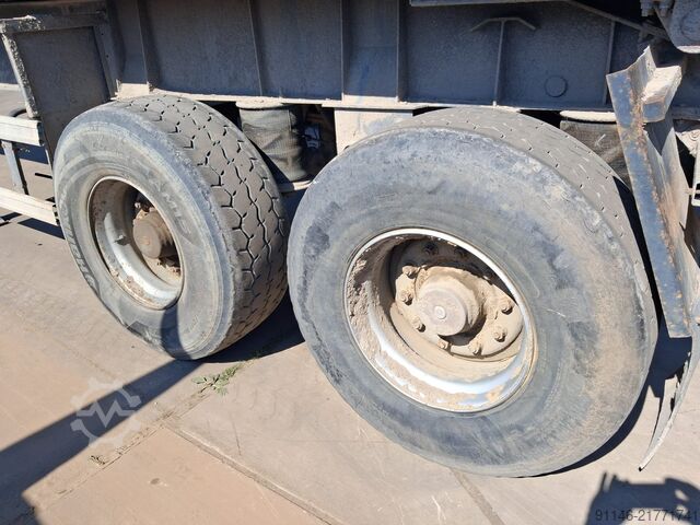 Tipper Kaiser Robuste S3302G37 * ± 30m3 * Steel *