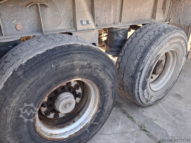 Tipper Kaiser Robuste S3302G37 * ± 30m3 * Steel *