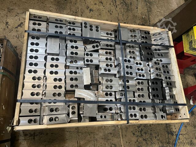CNC turning and milling center HYUNDAI KIA SKT400LMC