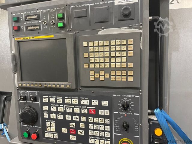 CNC turning and milling center HYUNDAI KIA SKT400LMC