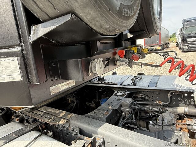 Low-bed semi-trailer for transporting construction machinery FAYMONVILLE FAYMONVILLE STZ-6WAU – 6 AXLES – 92.2GVW