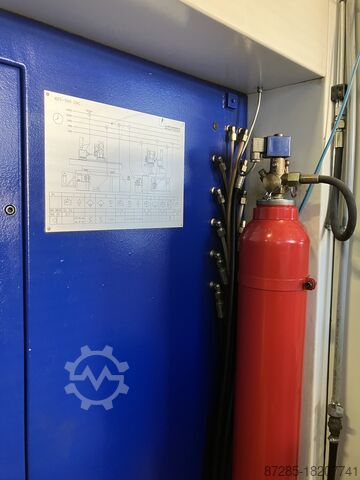 Surface grinding machine Reinecker RS500 +robot