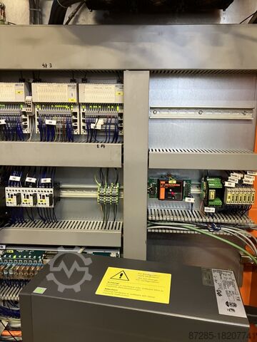 Surface grinding machine Reinecker RS500 +robot