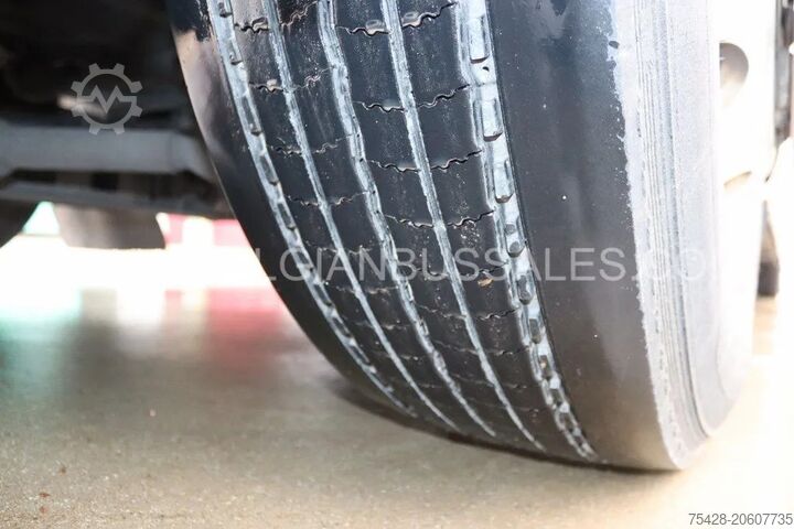 Coach Mercedes Tourismo RHD-M / 2A / 13.0m / Euro 6 /