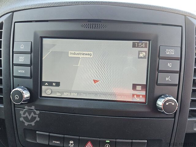 High-roof van MERCEDES-BENZ VITO 114 L2 LED Wp-Inrichting