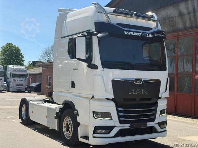 Standard tractor unit MAN TGX 18.510 XXL Intarder 2 Tanks ACC LGS Alcoa