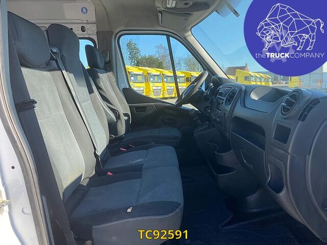 Passenger transportation Renault Master 130