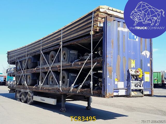 Sliding tarpaulins Krone 