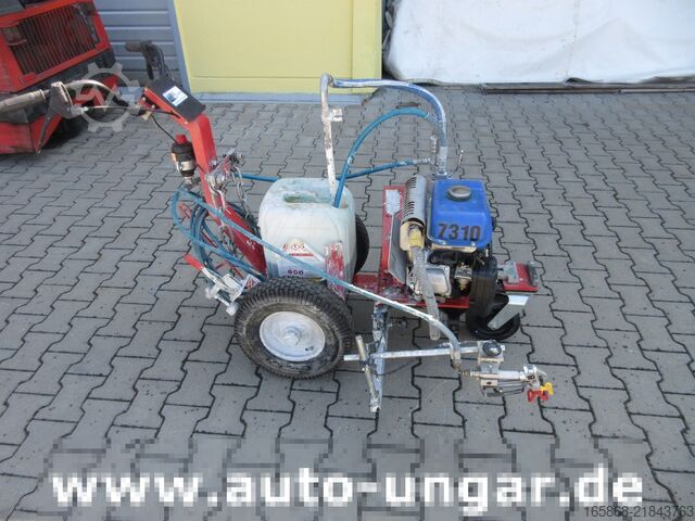 Straßenmarkierung Graco Larius Miro Liner + Airless Roadmarking