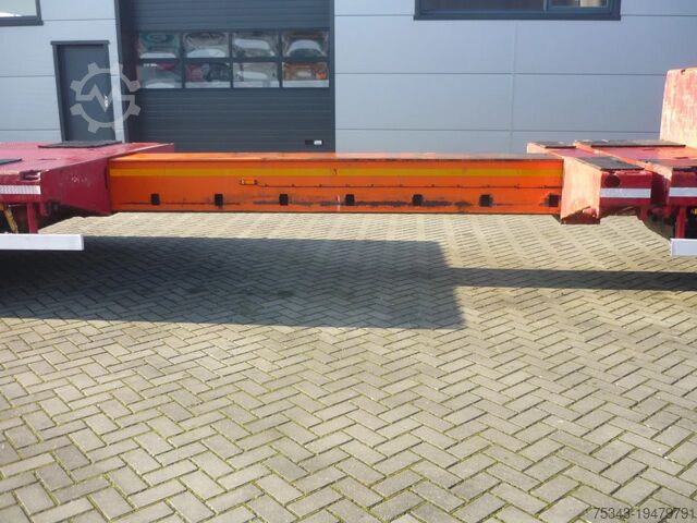 Semi-Tieflader Doll S5E Hydraulic Suspension, Steering and Remote C...