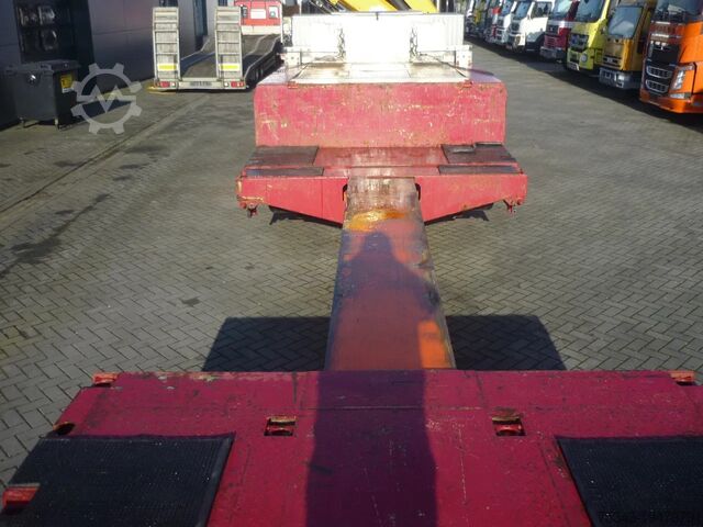 Semi-Tieflader Doll S5E Hydraulic Suspension, Steering and Remote C...