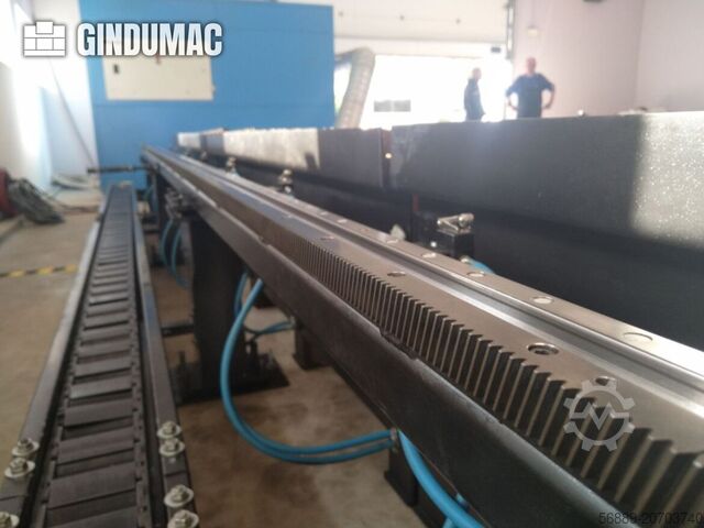 Plasma-Ausschnitt-Maschine Hypertherm PL-YPE 3100