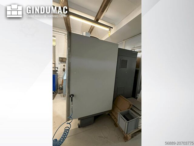 VERTIKALES BEARBEITUNGSZENTRUM DECKEL DMC 835 V