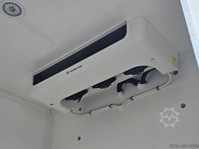 Refrigerated/frozen transport IVECO 80E18 EUROCARGO