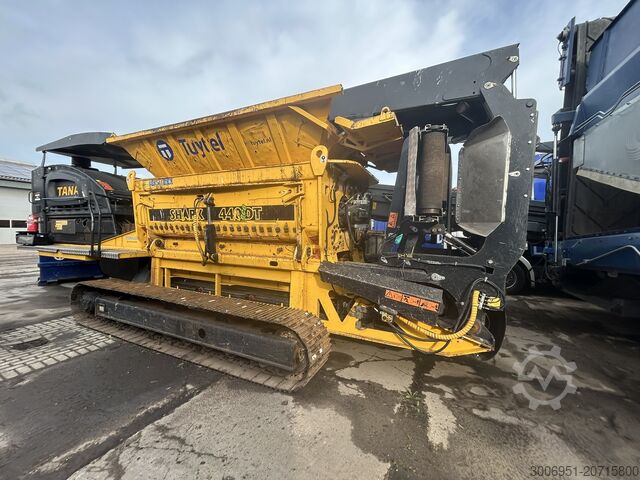 Mobile Zerkleinerungsanlage Tana Shark 440 DT Eco