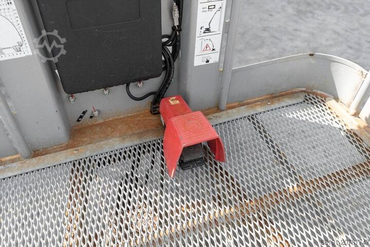 Gelenkteleskoparbeitsbühne Manitou ManGo 12