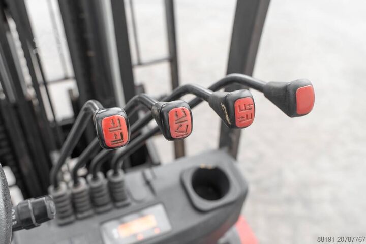 Gabelstapler Manitou MI 30 D