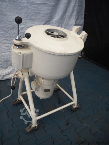 Universelle Fleischereimaschine / Kutter  65