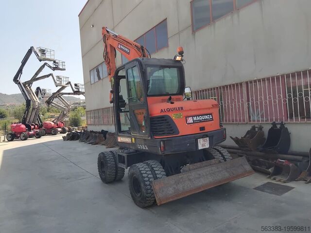 Wheel excavator Doosan DX55W