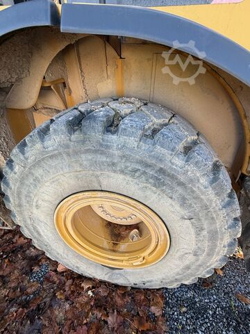 Radlader Caterpillar 950M