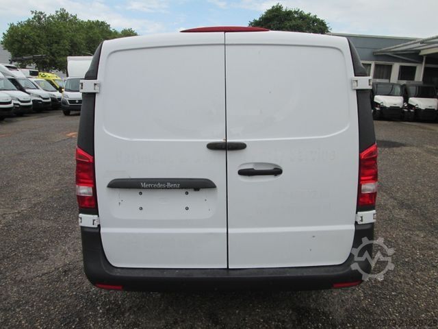 Refrigerator body van MERCEDES-BENZ Vito 111 CDI *Carrier Tiefkühler*Euro6*ATM*