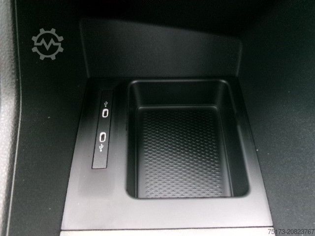 Panel van FORD Transit Connect L2 Trend FlexCab SHZ Navi PDC