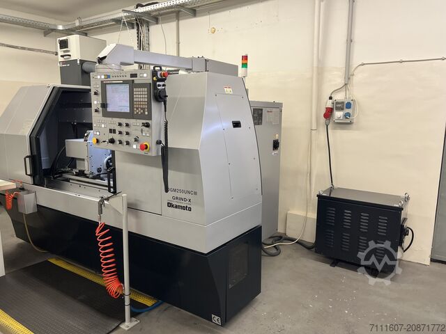 Flächenschleifmaschine Okamoto OGM 250 UNCIII