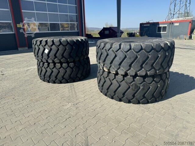 Muldenfahrzeug Liebherr Alwaysrun 26.5-25 / Preis 1x Stück / 1x Piece