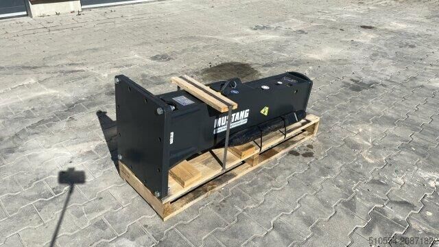 Crawler excavator Komatsu Mustang HM 702 Abbruchhammer / Abbruch