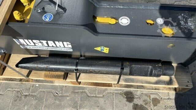 Crawler excavator Komatsu Mustang HM 702 Abbruchhammer / Abbruch