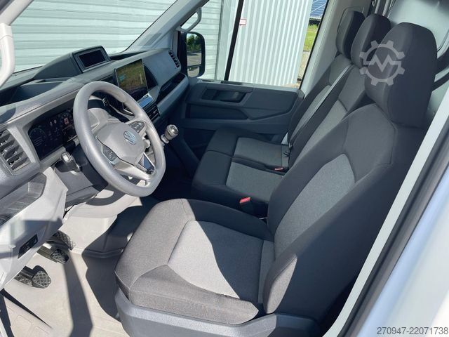 Kastenwagen hoch VW Crafter 35 L4H3 NAVI AHK RFK oh. Schäden