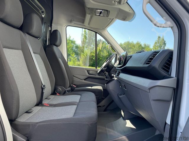 Kastenwagen hoch VW Crafter 35 L4H3 NAVI AHK RFK oh. Schäden