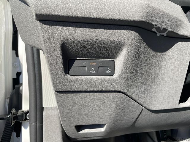 Kastenwagen hoch VW Crafter 35 L4H3 NAVI AHK RFK oh. Schäden