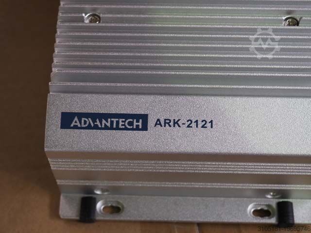 Industrial compact computer Advantech ARK-2121L