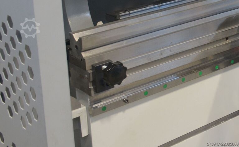 30 Ton x 1270 mm NC Hydraulic Press Brake CRONOSSTECH HPB NC 30-1270