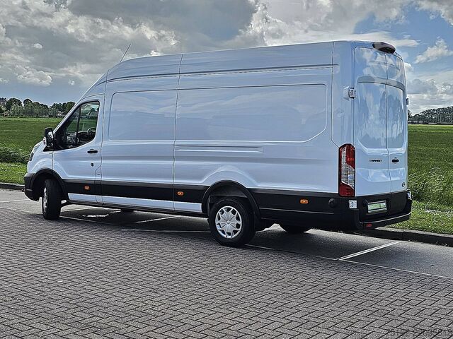 High-roof van FORD TRANSIT 2.0 L4H3 Garantie Navi!