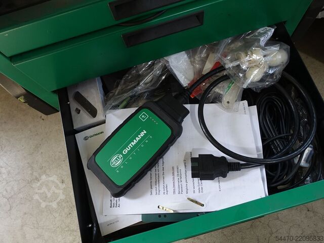 Exhaust gas measuring station HELLA GUTMANN MEGA COMPAA HG4