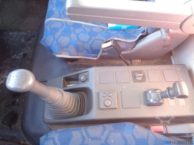 Transporter mit Pritsche & Plane IVECO 80E17 / EU3. 1. Hand