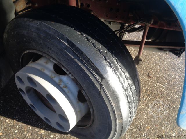 Transporter mit Pritsche & Plane IVECO 80E17 / EU3. 1. Hand